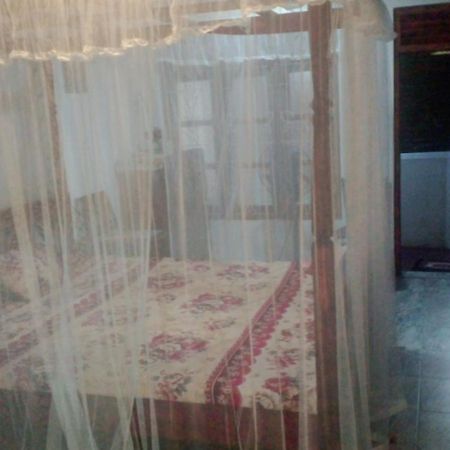 Jayanika Home Stay Тангалла Экстерьер фото